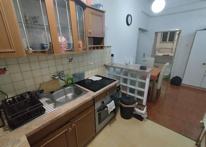 Work And Play Apartment